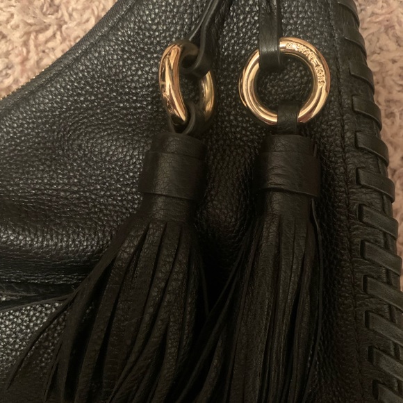 MICHAEL KORS WHIPSTITCHED HOBO PURSE - Picture 5 of 15